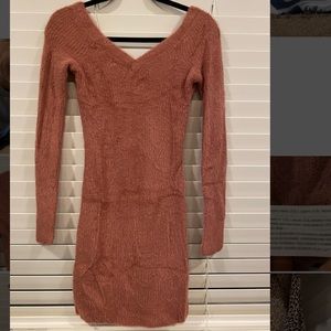 Abercrombie sweater dress, size XS. Color Blush Mauve